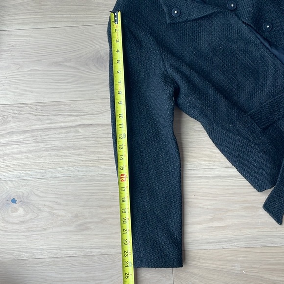 ANNE KLEIN black belted boucle snap on blazer - Picture 9 of 11